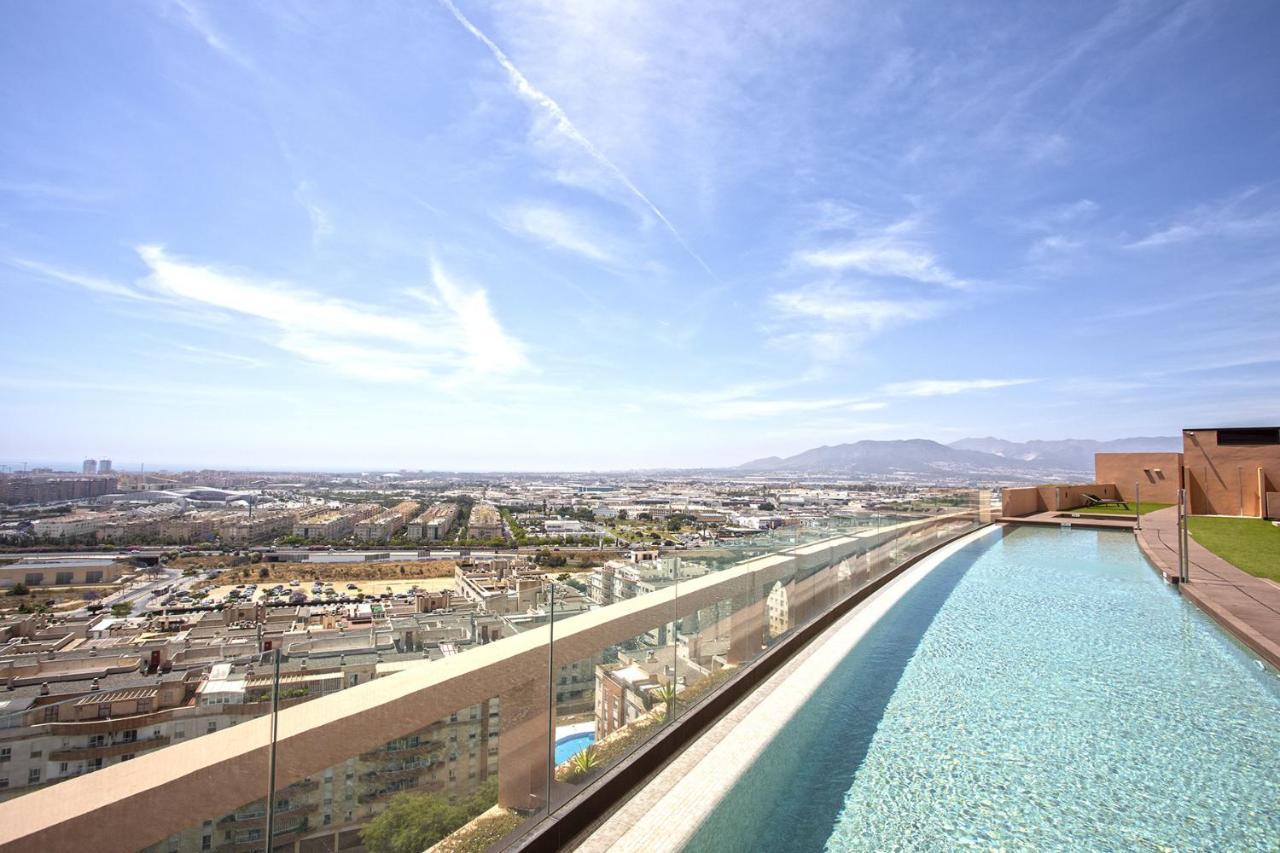 -Malagasunapts-Skygarden Teatinos Pool Playground Eksteriør bilde
