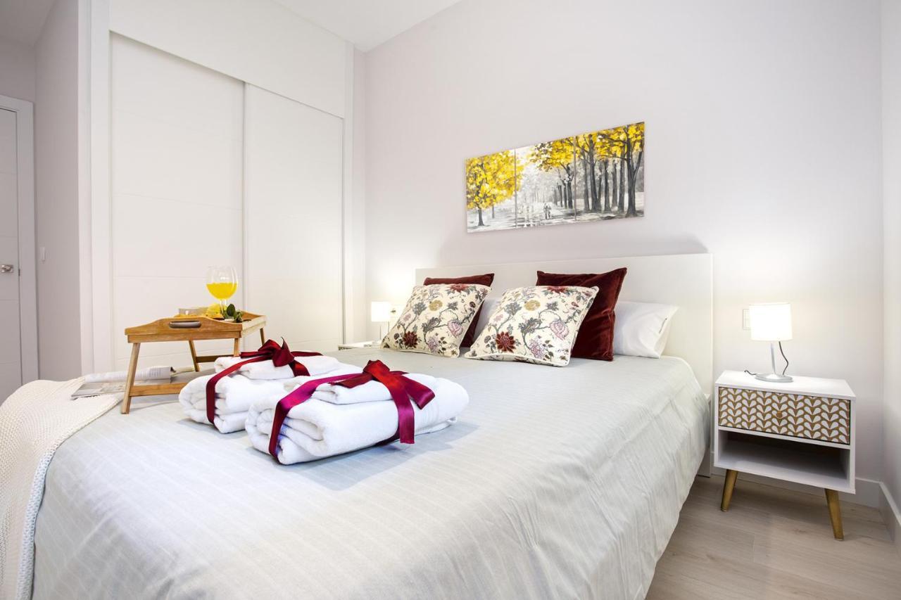 -Malagasunapts-Skygarden Teatinos Pool Playground Eksteriør bilde