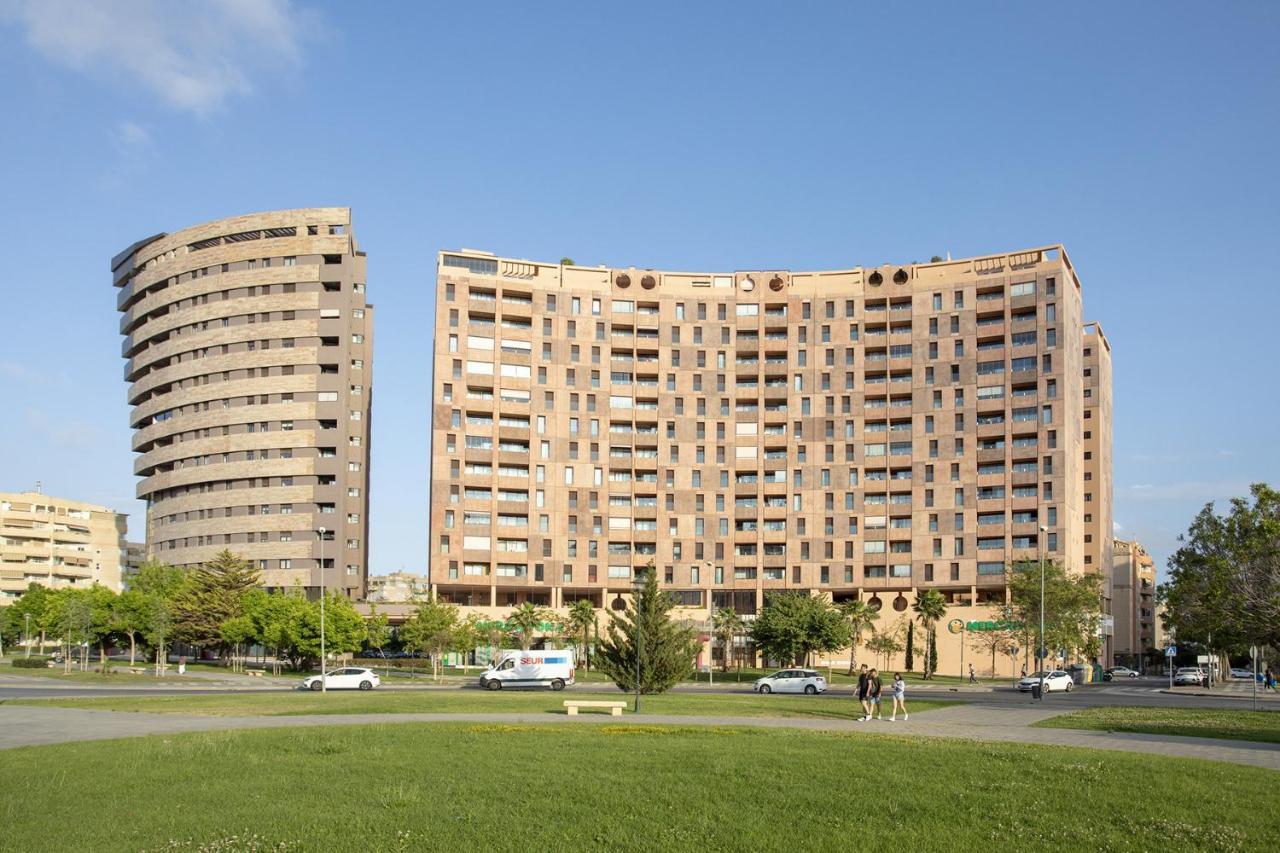 -Malagasunapts-Skygarden Teatinos Pool Playground Eksteriør bilde