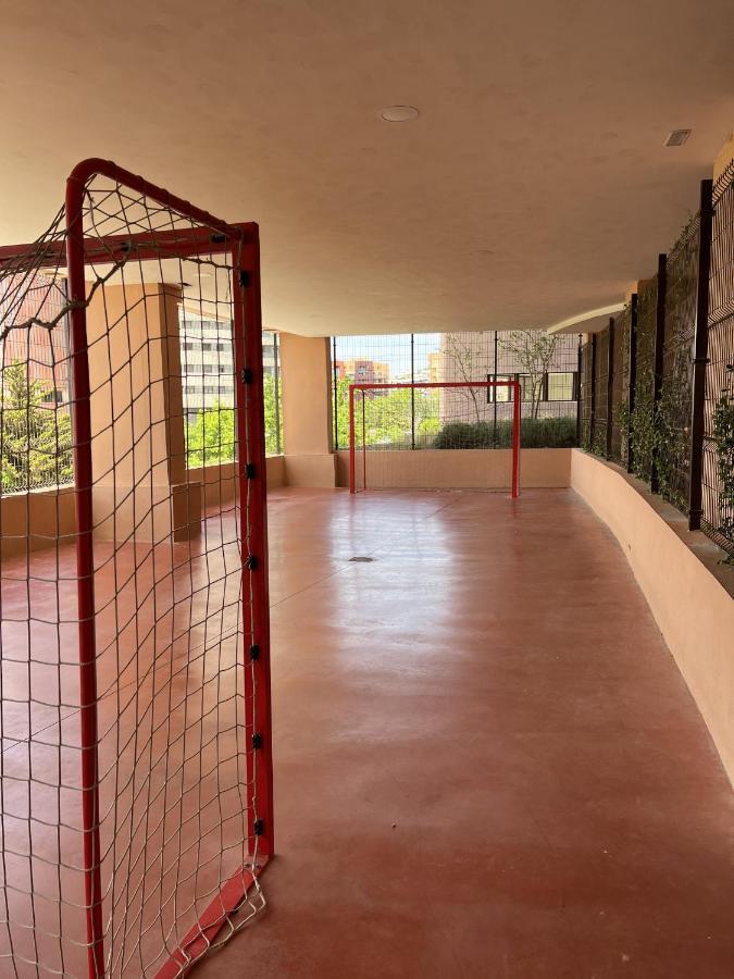 -Malagasunapts-Skygarden Teatinos Pool Playground Eksteriør bilde
